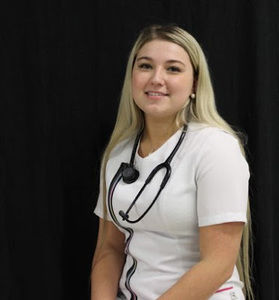 Meet your Posher, Juliette